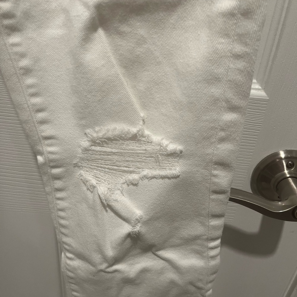 Express Super High Rise Slim Jeans with Distressed Details - Picture 6 of 8